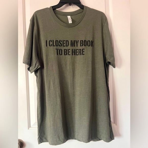 Book Club Clever Humor Canvas Green Short Sleeve Tee Casual - XL - Picture 1 of 4